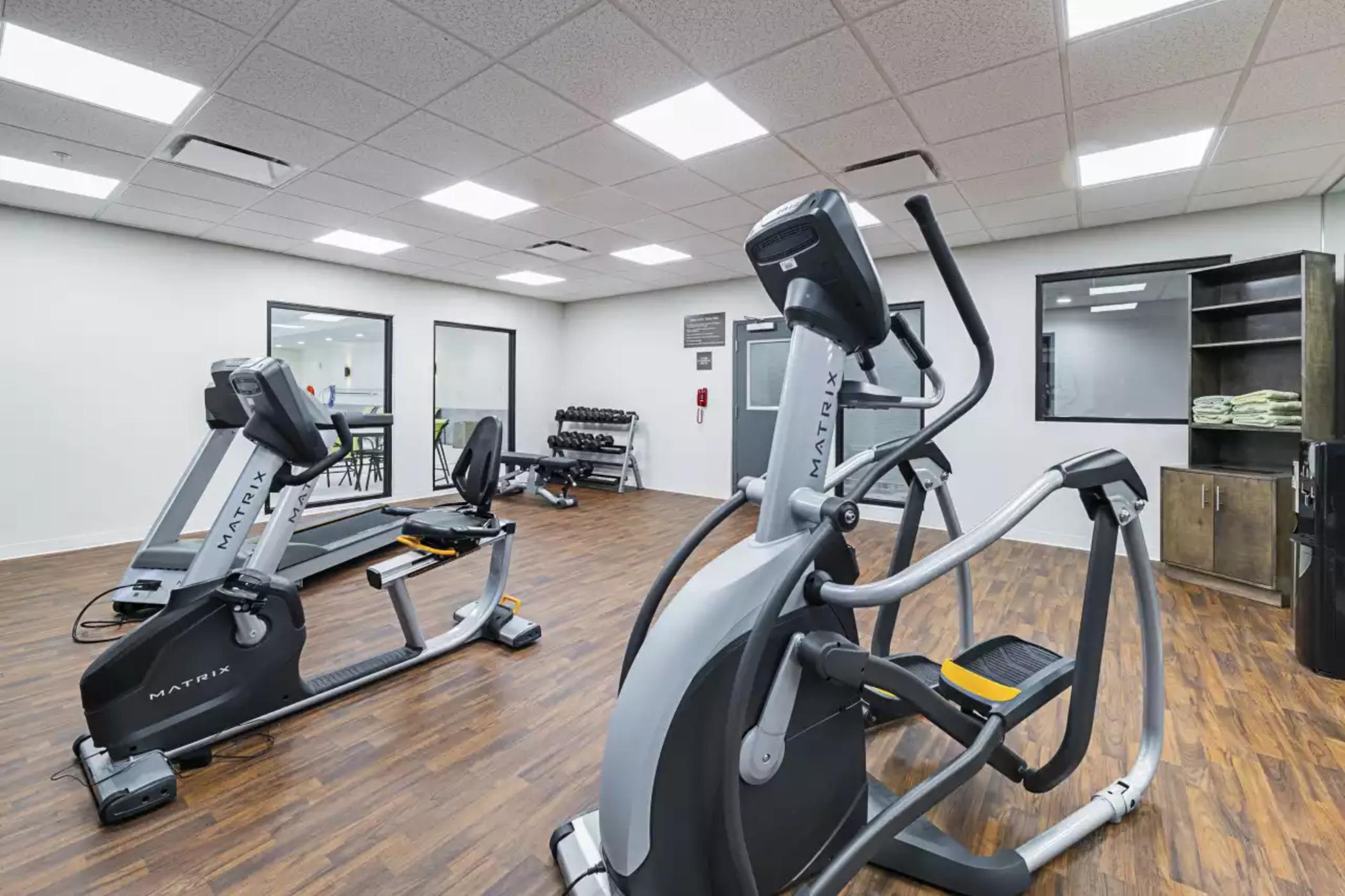 Comfort Inn & Suites Oklahoma City Near Bricktown Экстерьер фото